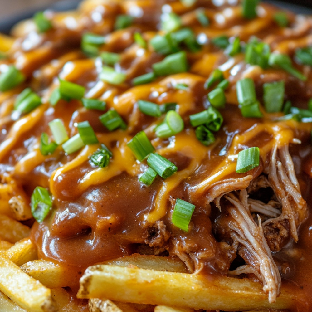 Poutine au porc effiloché